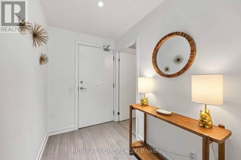 5205 - 8 Wellesley Street W, Toronto, photo 7