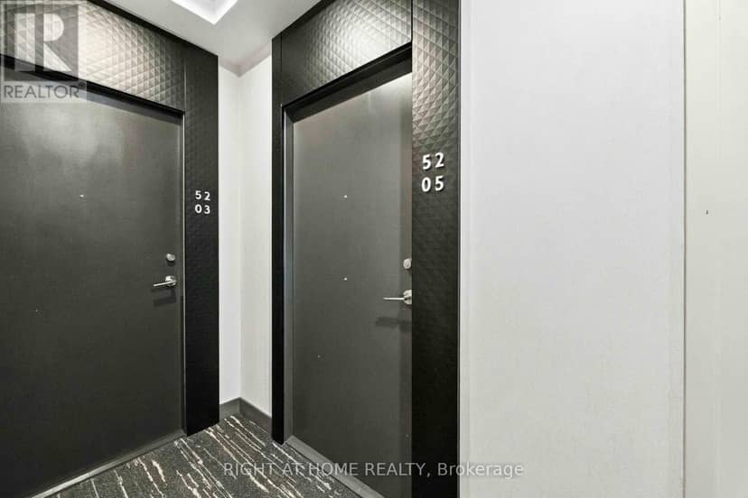 5205 - 8 Wellesley Street W, Toronto, photo 6