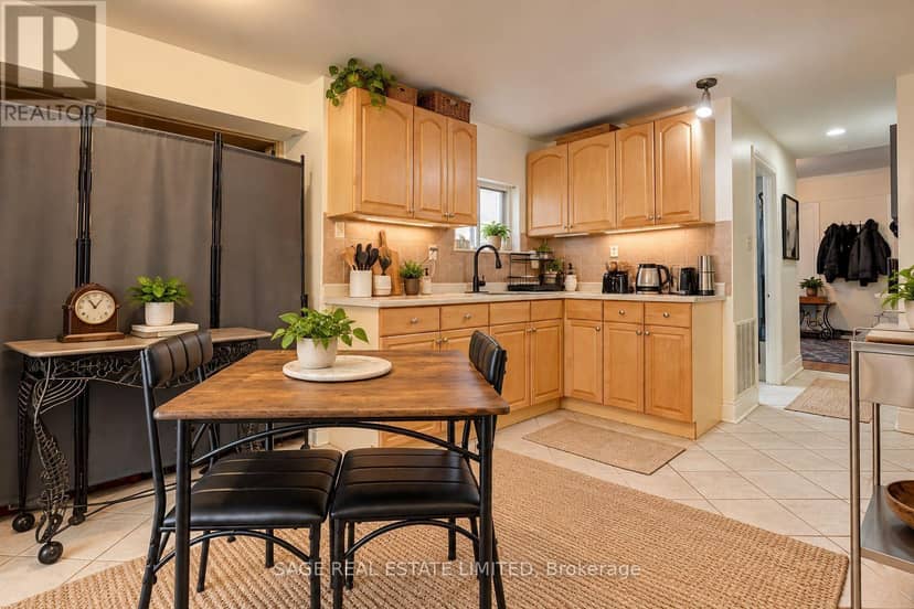 47 Jones Avenue — photo 10 of 26