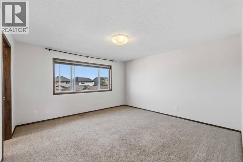 195 Elgin Rise SE — photo 25 of 40