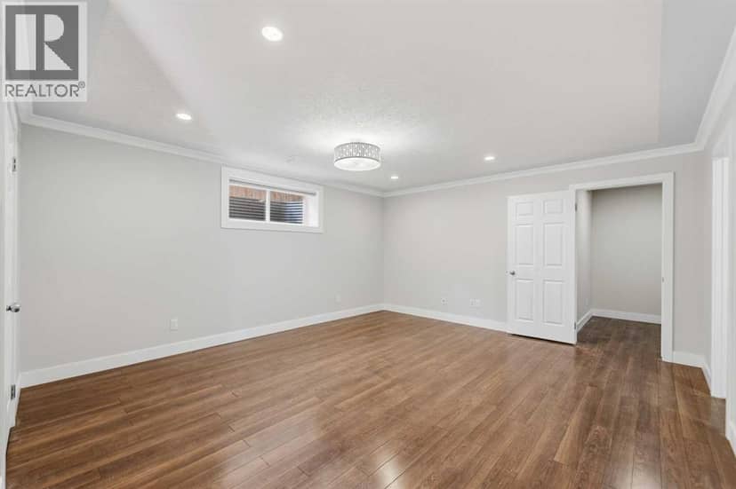 195 Elgin Rise SE — photo 37 of 40