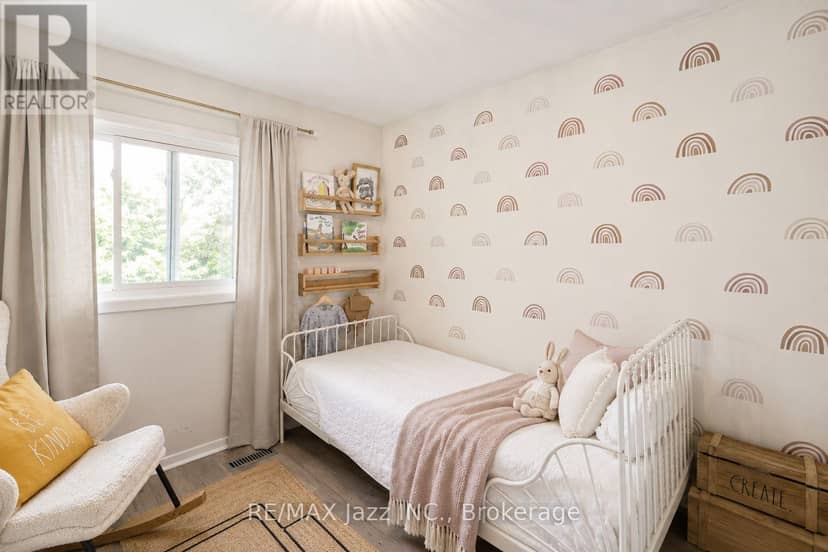 304 Annes Street — photo 11 of 20