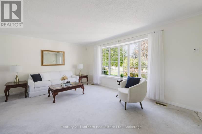 31 Marsh Drive — photo 10 of 40