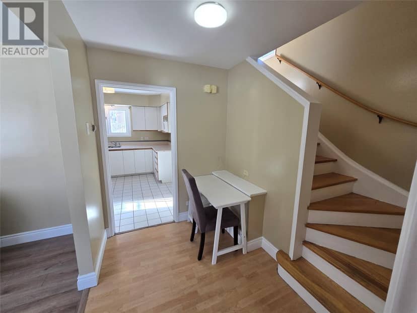 303 Carson Avenue — photo 25 of 36