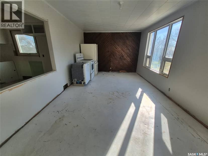 304 Froude STREET — photo 15 of 40