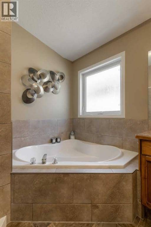 159 Grand River Boulevard W — photo 25 of 40
