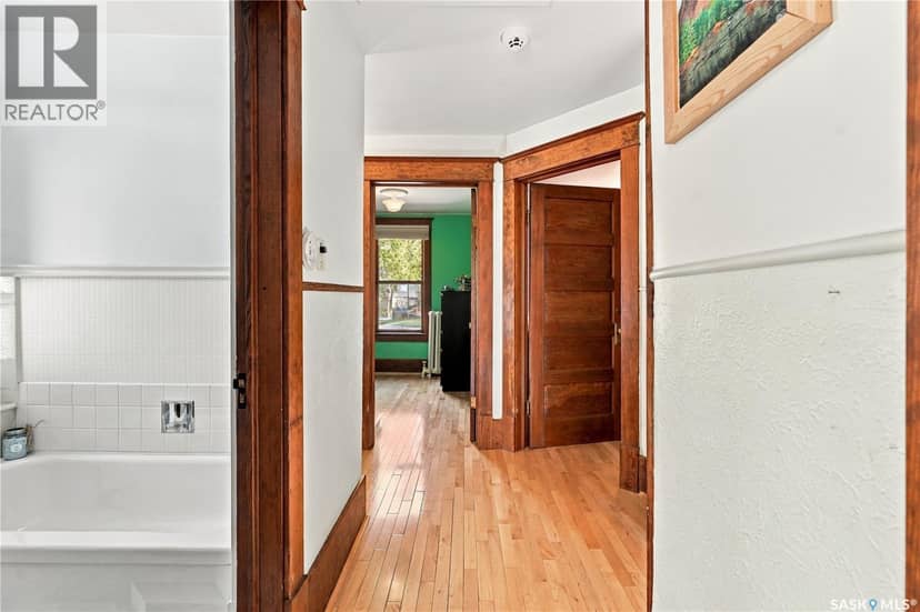 517 Rusholme ROAD — photo 30 of 40