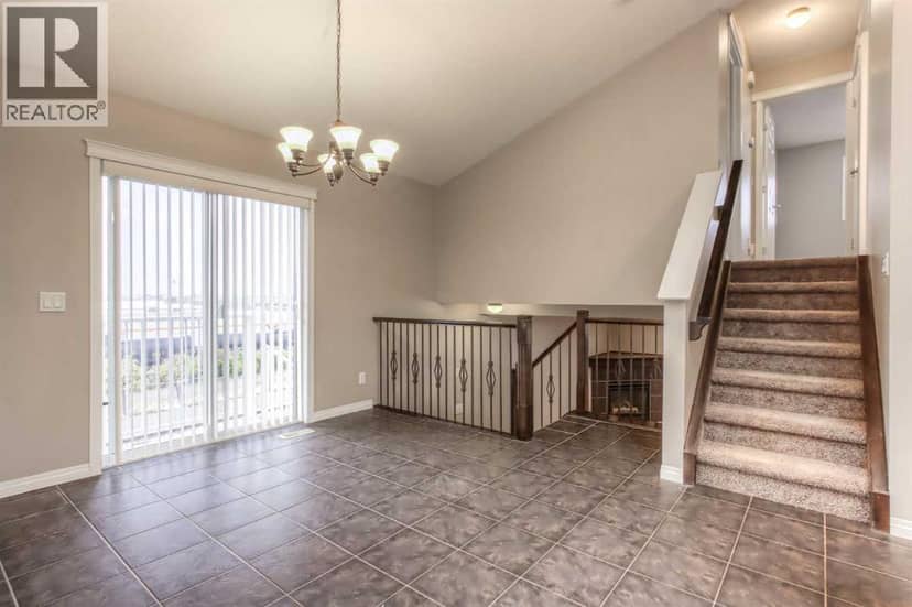 241 Morningside Gardens SW — photo 15 of 40