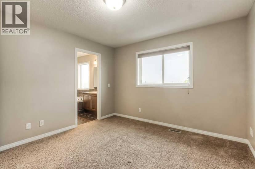 241 Morningside Gardens SW — photo 20 of 40