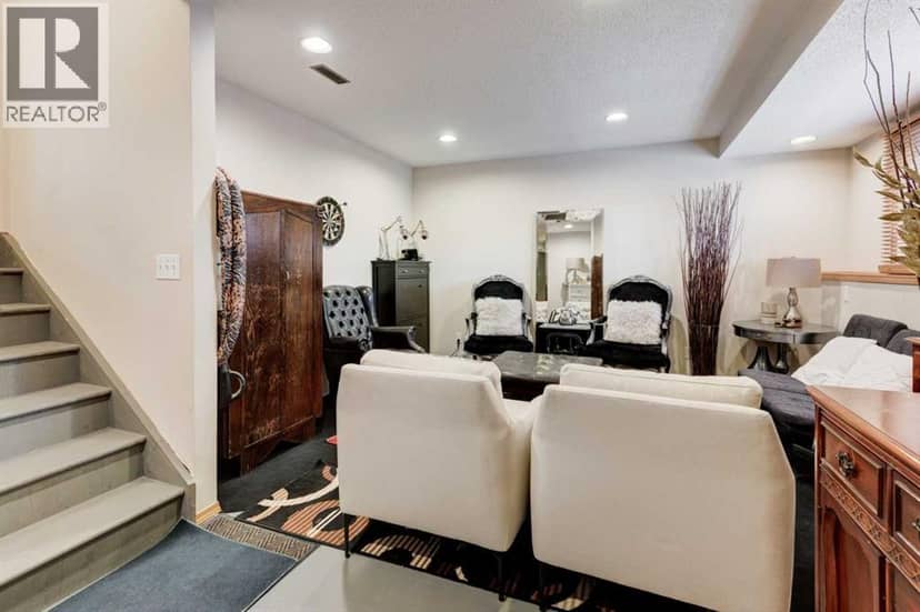 31 Inglewood Cove SE — photo 27 of 40