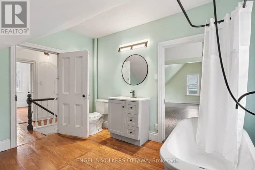 8169 Victoria Street — photo 24 of 33