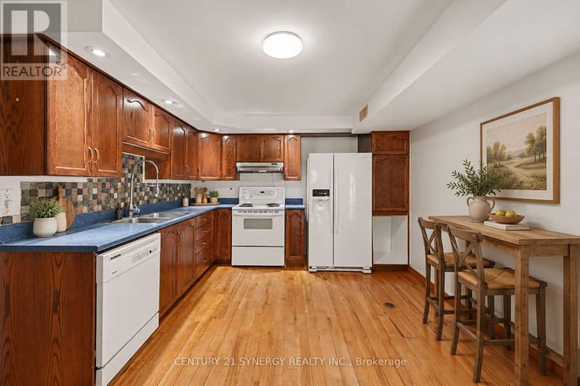 105 Neilson Street — photo 11 of 36
