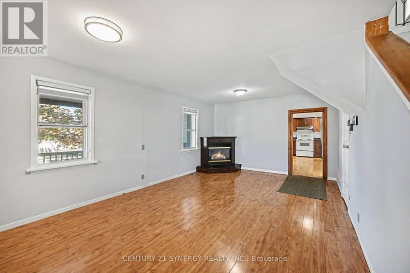 105 Neilson Street — photo 9 of 36