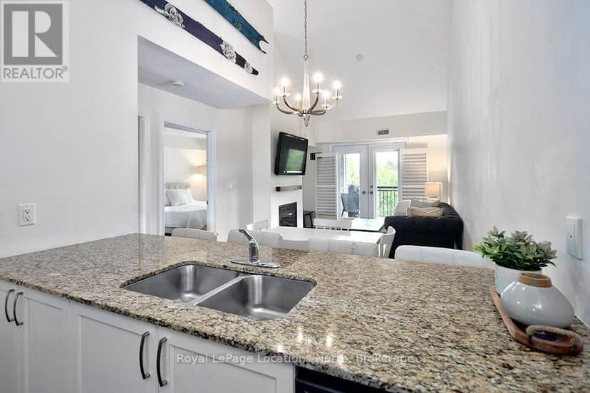303 - 8 Brandy Lane Drive — photo 13 of 40