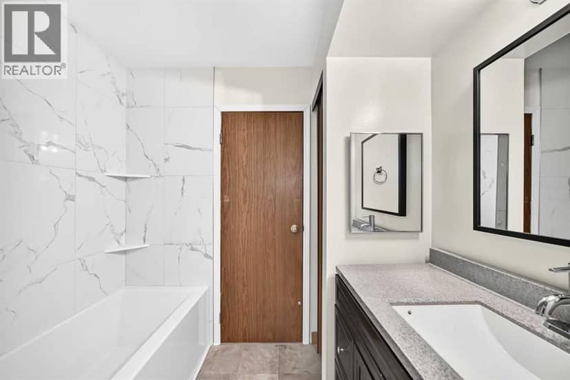 201, 3500 Varsity Drive NW — photo 20 of 32