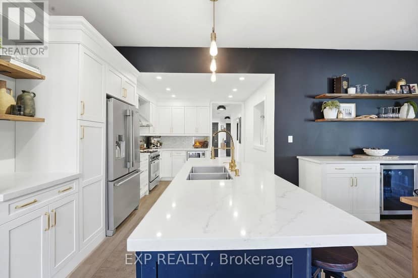 152 Underwood Drive, Whitby, photo 3