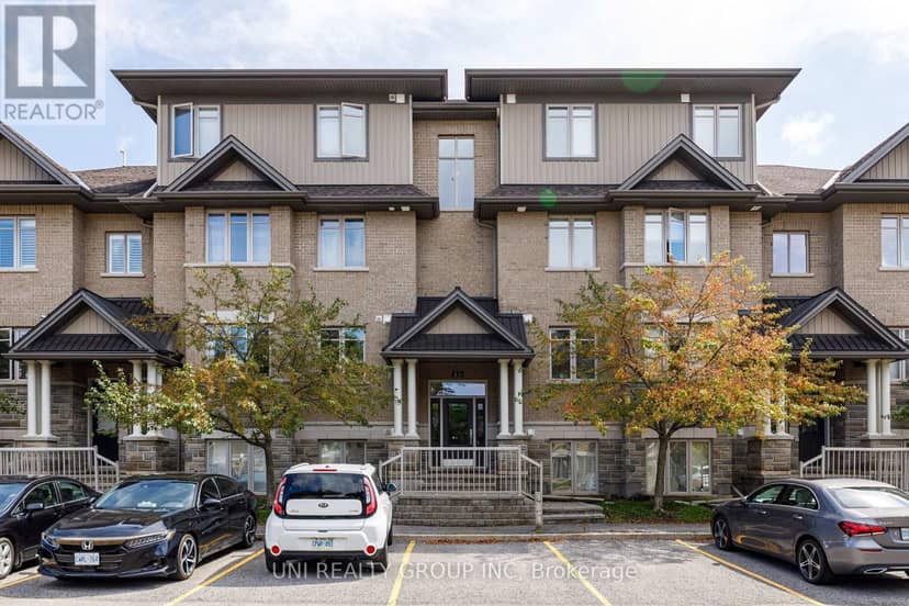 B - 40 Tayside Private, Ottawa, photo 2