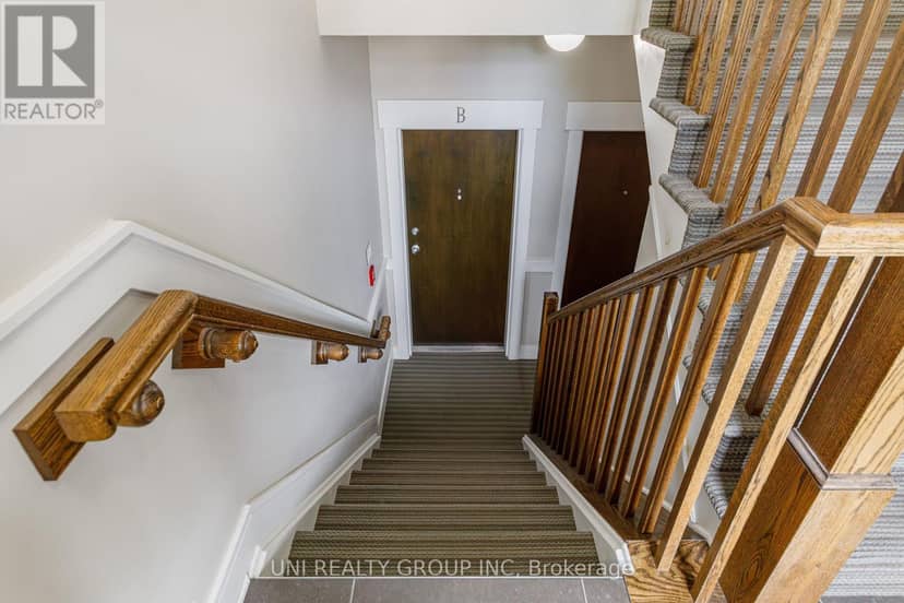 B - 40 Tayside Private, Ottawa, photo 5