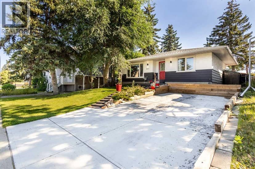 809 68 Avenue SW, Calgary, photo 2
