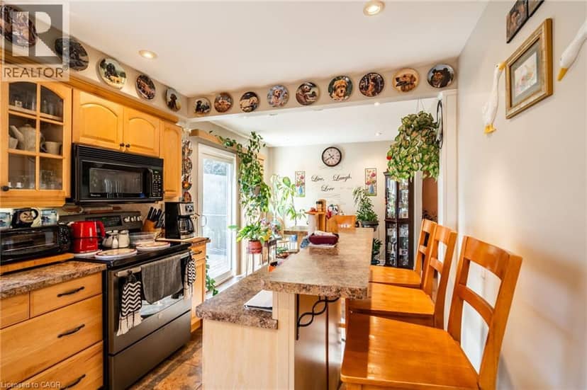 75 HANOVER Place — photo 17 of 40