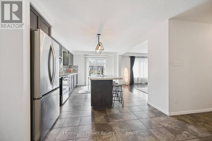 360 Freure Drive, Cambridge, photo 7