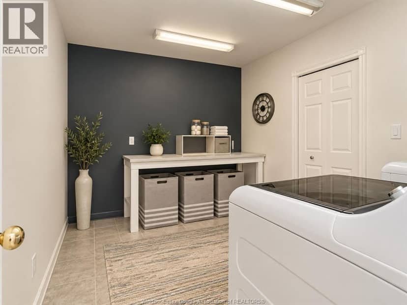 393 Tuscany Crescent — photo 34 of 40