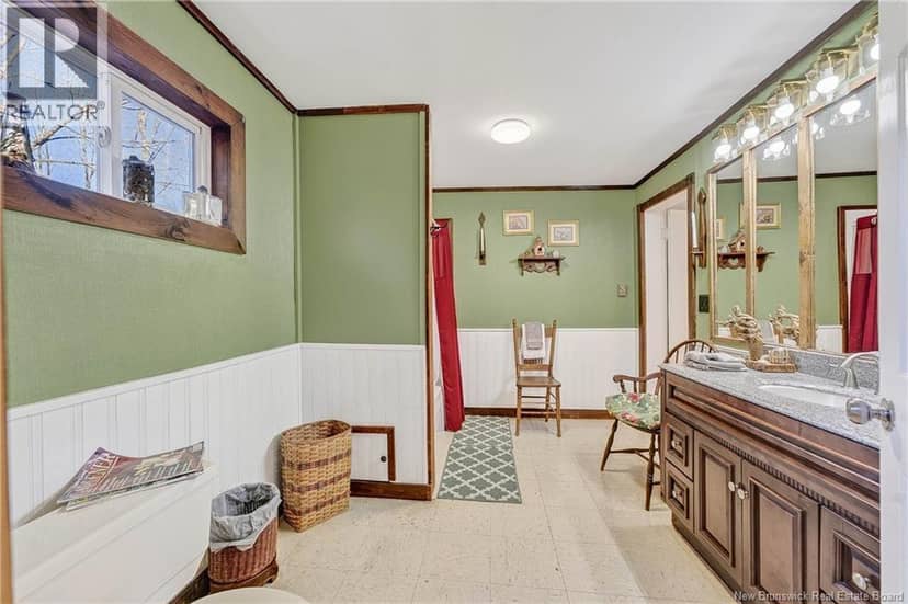 5 Hartford Lane — photo 16 of 40
