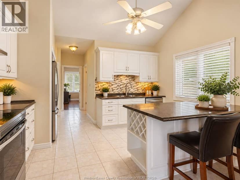 393 Tuscany Crescent — photo 14 of 40