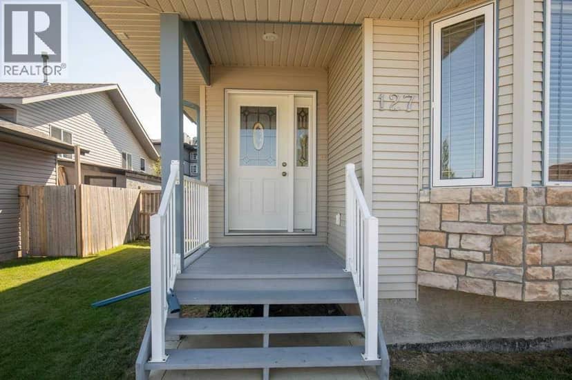 127 Lyons Close — photo 19 of 33