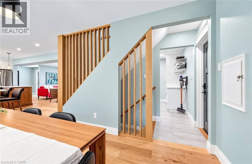656 WESTMOUNT Road W — photo 28 of 40