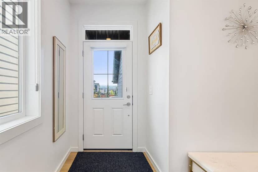 147 Royston Rise NW, Calgary, photo 7