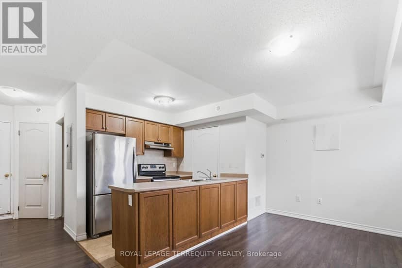 3 - 141 Isaac Devins Boulevard, Toronto, photo 7