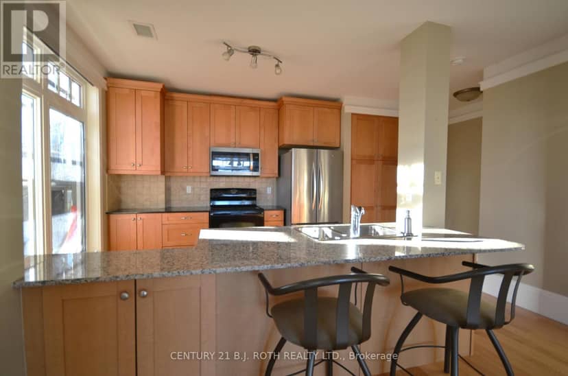 311 - 140 Cedar Island Road — photo 15 of 38