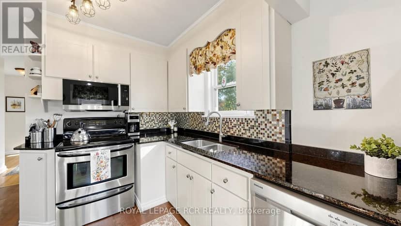 26 Newton Street — photo 10 of 40