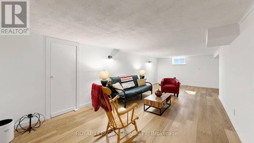 26 Newton Street — photo 23 of 40