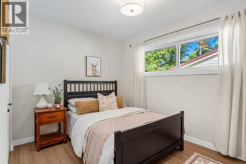 151 Fyffe Road SE — photo 18 of 40