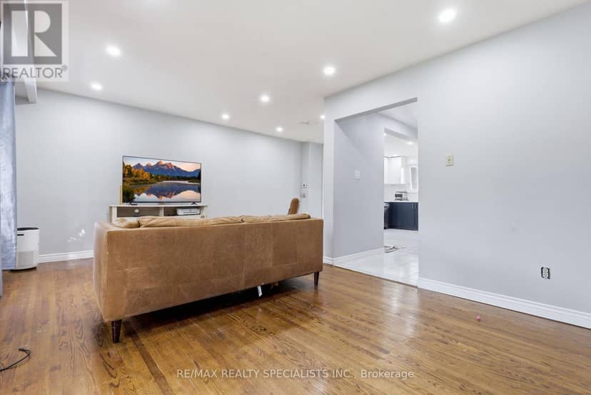 7259 Sills Road — photo 9 of 36