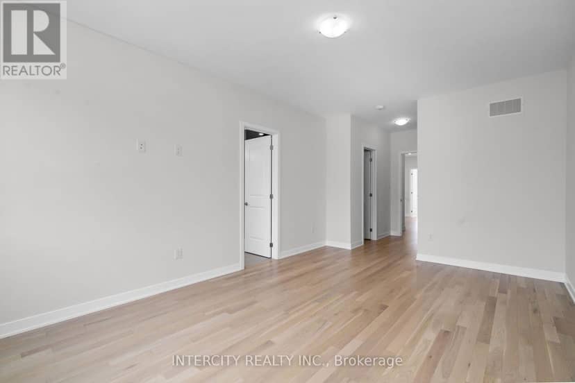 22-119 - 14 George Armstrong Road — photo 15 of 27