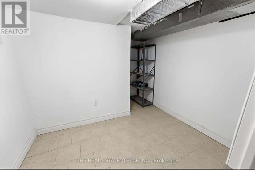 4327 Simcoe Street — photo 32 of 40