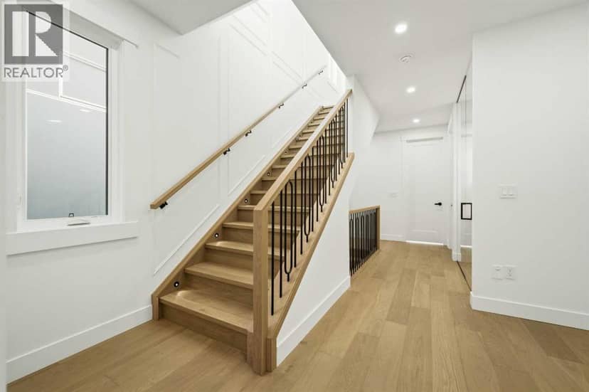 4513 17 Street SW — photo 29 of 40