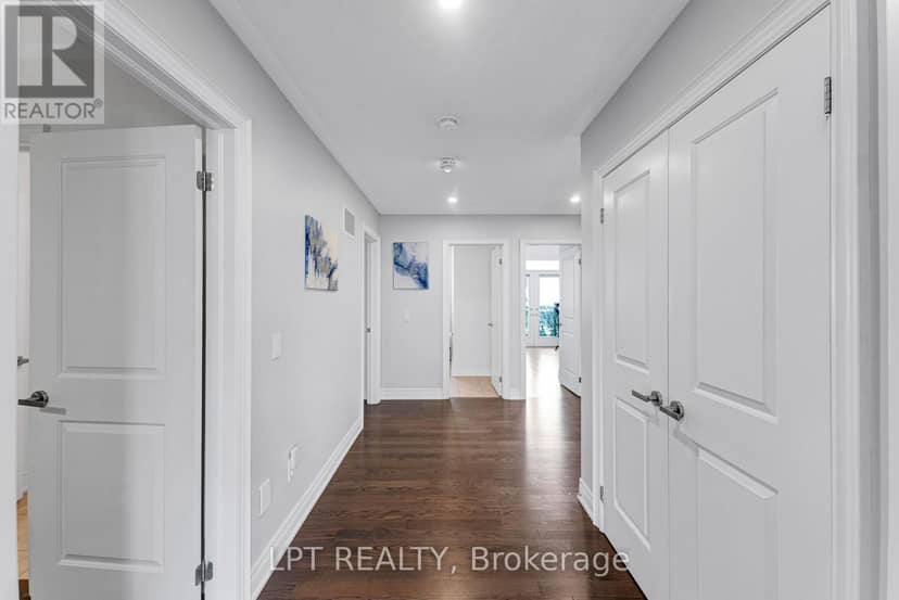 33 Mondial Crescent — photo 9 of 27