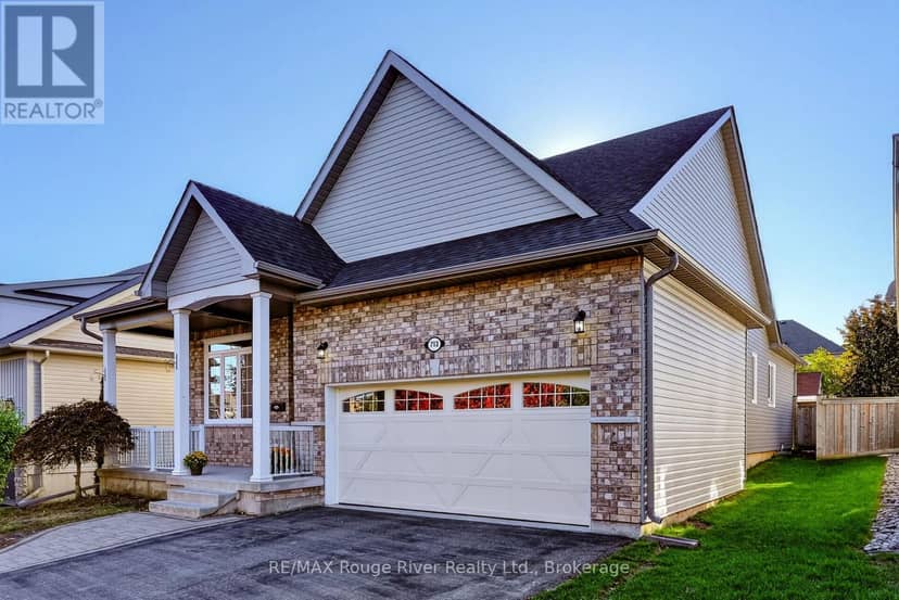 713 Prince Of Wales Drive, Cobourg, photo 2