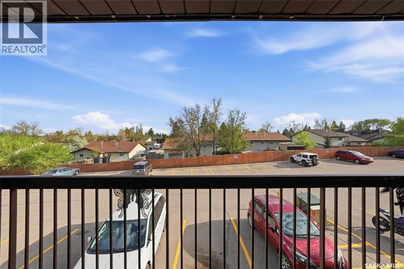 202 345 Kingsmere BOULEVARD — photo 17 of 30
