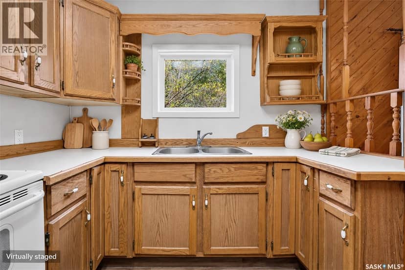 926 Montgomery STREET — photo 33 of 40
