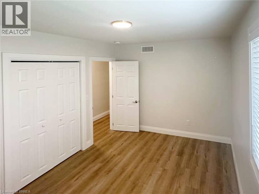 75 HENDERSON Avenue — photo 13 of 29