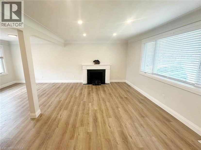 75 HENDERSON Avenue — photo 11 of 29