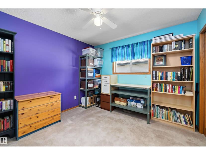 438 Hodgson Bv NW — photo 34 of 40