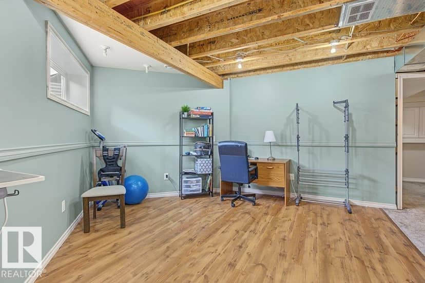75 Lamplight Dr — photo 24 of 35