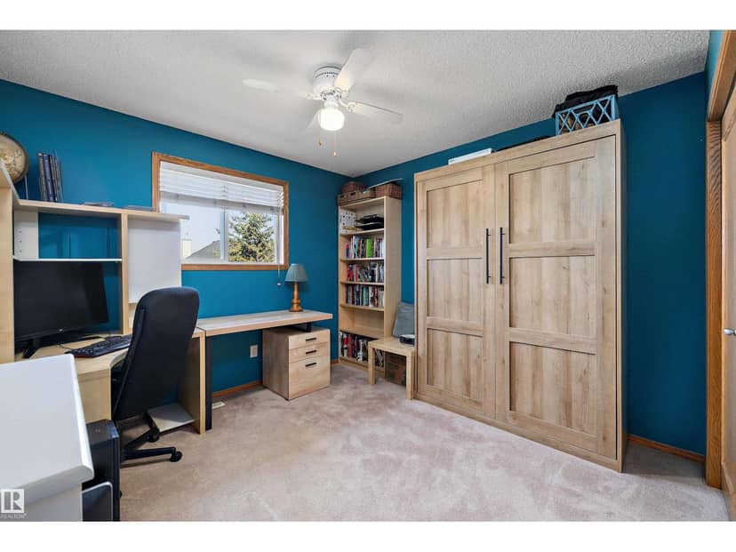 438 Hodgson Bv NW — photo 32 of 40