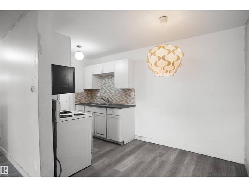 #102 10140 151 ST NW NW — photo 12 of 33